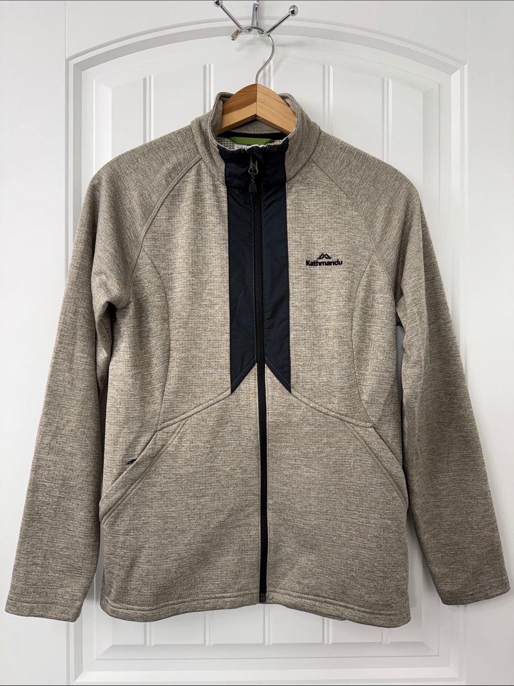 Kathmandu Women’s Full Zip Jacket Size 8
